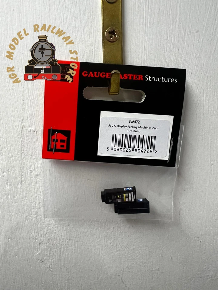 OO Gauge Pay & Display Parking Machines 2pcs Pre-Built - Gaugemaster GM472