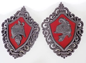 Vintage Dart Industries Plastic Wall Plaque Goth Gladiator Helmet - Picture 1 of 6