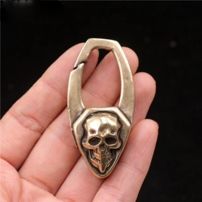 Portachiavi auto vintage punk ottone faccia teschio bigiotteria scheletro portachiavi da appendere - Immagine 1 di 4