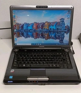Computer Notebook Toshiba Satellite A300 CPU 1.83G 3GB ram SSD 256GB Win 10 - Foto 1 di 3