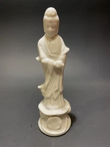 Chinesisches Weiß Porzellan KUAN YIN White Guan Yin Kwan Yin Quan Japan 6"" Figur - Bild 1 von 5