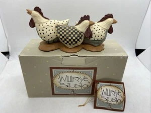 Williraye Studio 2007 "Fine Feathered Friends" arte popular pollos primitivos gallinas - Imagen 1 de 12
