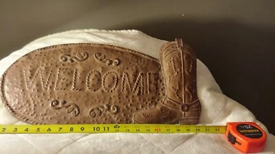 Letrero metálico Western Welcome Boot. No vintage, contemporáneo. Marrón, no oxidado.  Foto 1 de 4