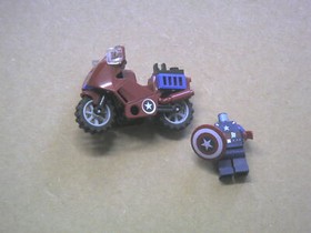 LEGO Marvel Captain America Minifigure & Motorcycle Avengers set 6865 sh014