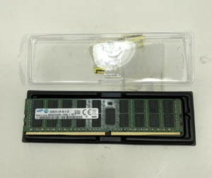 16 GB Samsung DDR4 PC4-2133P ECC Server RAM M393A2G40DB0-CPB - Picture 1 of 3