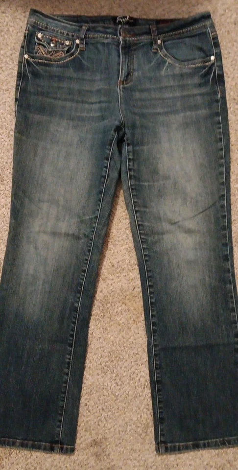 Earl Bootcut Jeans Size 10 P Womens Stretch Embellish Medium Wash Mid Rise 32x26 - Image 1 of 4