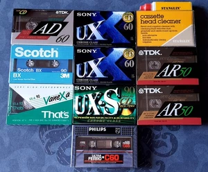 AUDIOCASSETTE LOT 10 PCS NEW & SEALED - Foto 1 di 3
