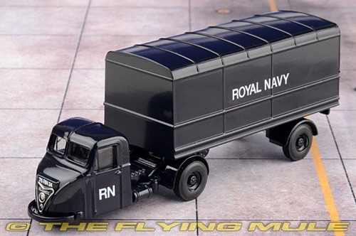 VANS Oxford Diecast 1:76 scarabeo con furgone Royal Navy