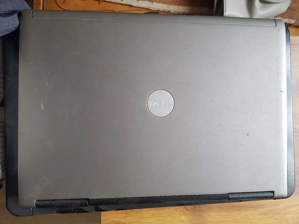 Dell Latitude E6400 - Intel Core 2 Duo P8600 2go 80go 14" - Photo 1/1