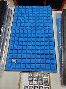 Two JBL L100 Ultra Blue Quadrex Foam Inserts - JBL Badges - Cheesecloth - Glue - Picture 1 of 24