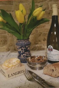 Formaggio Da Langres E Vino Del Montsaugeonnais (K324 - Bild 1 von 1