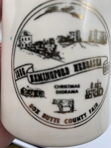 Hemingford Nebraska Kaffeetasse Diorama County Fair 1886-1986 Box Butte Weihnachten - Bild 1 von 7