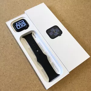 Apple Watch SE (2e génération) GPS 44mm minuit avec bracelet sport noir batterie 100% - Photo 1 sur 12