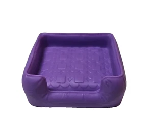 Barbie Dream House 2018 Mattel pieza de repuesto perro cama púrpura - Imagen 1 de 5