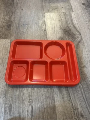 Juego de 4 bandejas de cafetería rojas. De inspiración vintage Foto 1 de 3