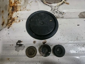 AUDI COUPE B2 UR QUATTRO KOFFERRAUMBODENTÜLLEN - Bild 1 von 1