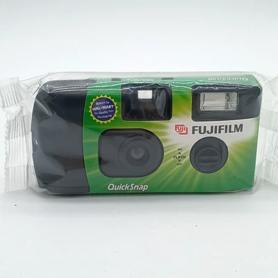 FujiFilm QuickSnap One Time Use Camera With Flash 27 Exposures EXP 11/2006 - Image 1 of 3