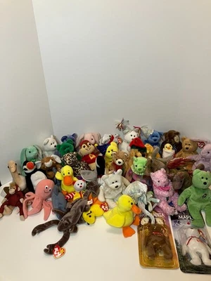 Lote de 40 Peluches Animales Surtidos Ty Beanie Bebés Foto 1 de 4