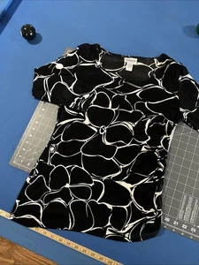 Chemisier voyageur vintage Chico’s taille 1 noir/blanc tunique fleurie audacieuse côté croquant - Photo 1/12