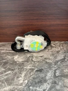 2013-2015 Toyota Avalon Right Front Passenger Seat Belt Retractor OEM d2 - Picture 1 of 2