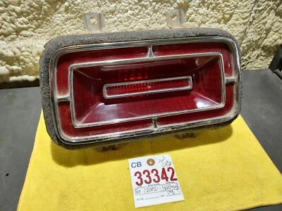 Ford Galaxie LTD 1970 Tail Light Assembly Original Foto 1 de 4
