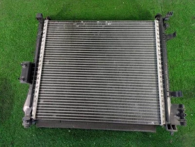 NISSAN Note 2012 DBA-E12 Radiator 214103VS2A [Used] [PA116488327] - Image 1 of 2