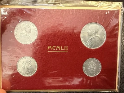 elf Vatican City 4 pc Mint Set  1952 Pope Pius XII   FBOX - Image 1 of 2