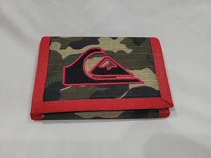 Quicksilver Trifold Wallet Graphic Card Holder Canvas Fabric Red Camo - Picture 1 of 3