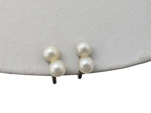 Pendientes Vintage Tono Plata e Imitación Doble Perla Tornillo - Imagen 1 de 6