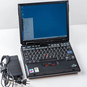 IBM Thinkpad X32 Pentium M ATI Radeon Vintage Windows XP Notebook Retro Gaming - Picture 1 of 22