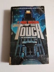 The Touch by F. Paul Wilson 1986 Vintage Paperback Horror Adversary Cycle #3 - Picture 1 of 5