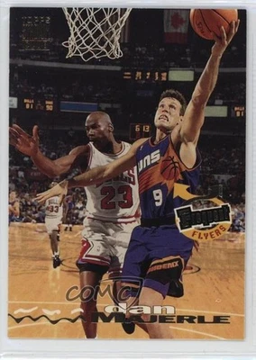 1993-94 Stadium Club Frequent Flyers (em segundo plano) Dan Majerle Michael Jordan - Imagem 1 de 2