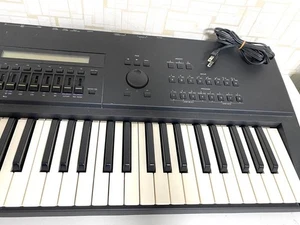 Yamaha SY85 61keys Digital Synthesizer Keyboard Musical Instrument Japan Working - Picture 1 of 11
