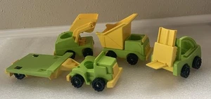 Fisher Price Little People: vehículos de construcción de depósito de elevación y carga de 5 piezas - Imagen 1 de 22