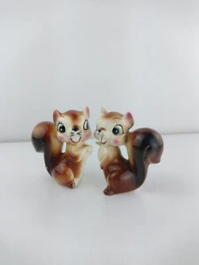 Vintage ANTHROPOMORPHIC Squirrel Novelty Salt & Pepper Shaker Kitsch 50s 60s - Picture 1 of 9