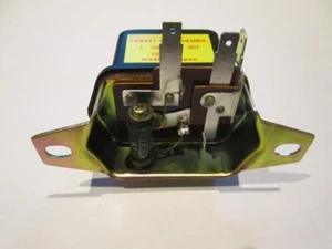 Bosch 1986190007 Regler Generatorregler Lichtmaschinenregler passt für Mazda - Picture 1 of 6