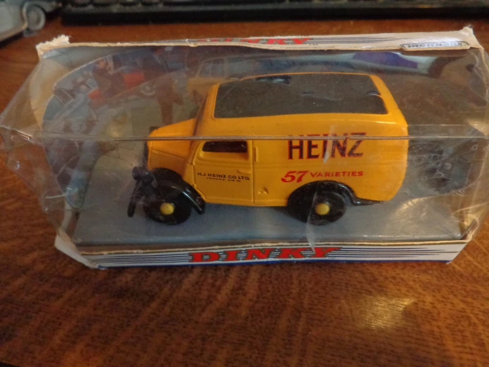 DY-4 MATCHBOX DINKY 1/43 CLASSIC 1950 HEINZ FORD E83W 10 CWT VAN DIECAST BOXED - Image 1 of 1