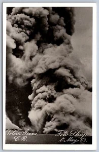 K17/ Costa Rica Foreign RPPC Postcard c1940 Volcano Irazu Eruption 178 - Picture 1 of 4