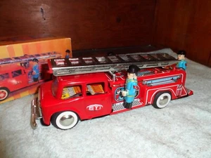 FIRE TRUCK Vintage Tin Toy Modern Item Made in China Retro Interior 10.6in - Picture 1 of 8