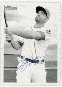 2018 Topps Heritage Baseball Joey Votto 1969 Topps Deckle Edge #10