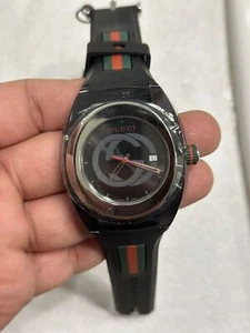 New Gucci Sync XXL YA137101 Black Rubber Band Black Dial Unisex Watch - Picture 1 of 5