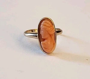 Antiguo anillo camafeo retrato coral tallado en oro amarillo macizo de 10 quilates talla 6,5 - Imagen 1 de 8