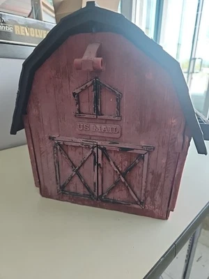 Southern Gemini Red Barn Mailbox Plastic Rustic Farm Ranch Vintage Made In USA   - Image 1 of 4