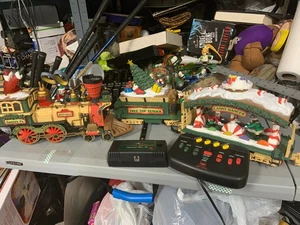 New Bright Holiday Express Trains and parts- see Photos 3 cars and Controls - Picture 1 of 23