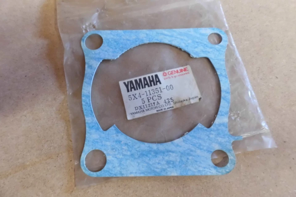 YAMAHA YZ125  YZ125J  C.1982  GENUINE NOS CYLINDER BASE GASKET - # 5X4-11351-00 - Image 1 of 1