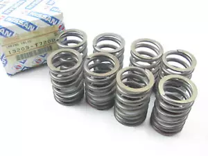 (8) 13203T7200 Engine Valve Springs OEM For 1980-86 Datsun 720 SD22 SD25 DIESEL - Picture 1 of 3
