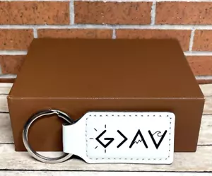 God is Greater Than The Highs and Lows Keychain - PU Leather Religious Keychain - Bild 1 von 5