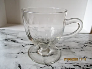ANTIKES KLEINES GLAS mit GRIFF, 7 CM 3 MM HOCH, 6 CM QUER SCHALE, LUFTBLASEN - Bild 1 von 4