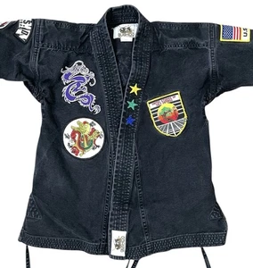 Bushido Gi Talla 0/140 Suministros de Artes Marciales BJJ Jui Jitsu Negro Con Parches - Imagen 1 de 9