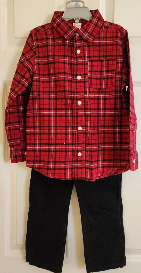 NUEVO Conjunto de invierno Gymboree Boys 2 piezas S-XS (4) Top de franela roja pantalones de pana negros Foto 1 de 4